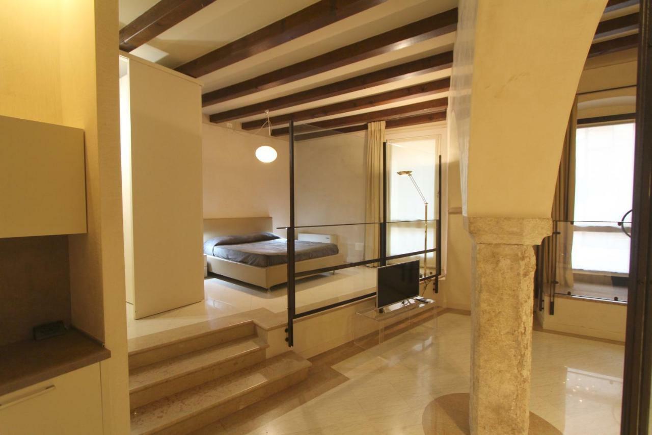 Loft Corticella Apartment Verona Luaran gambar